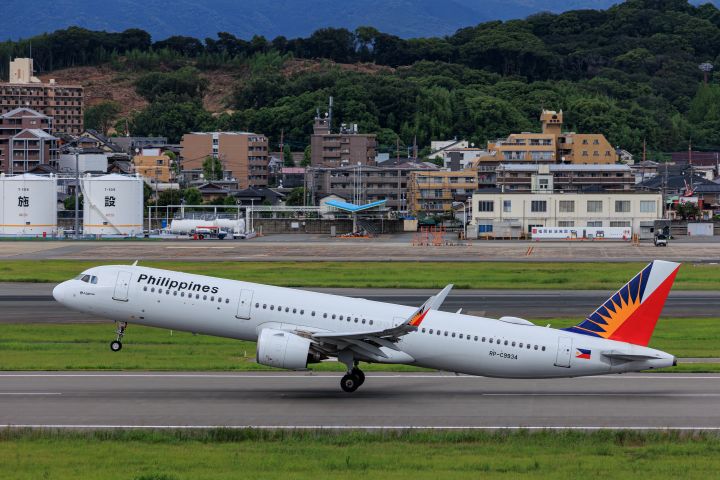 フィリピン　飛行機